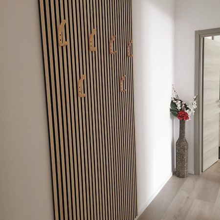 Apartment In Chiavenna Bagian luar foto