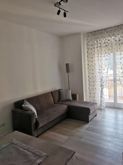 Apartment In Chiavenna Bagian luar foto